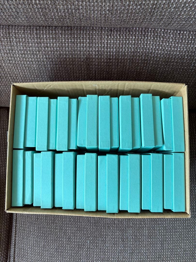 国内旧型　美品ティファニー空箱　巾着30セット