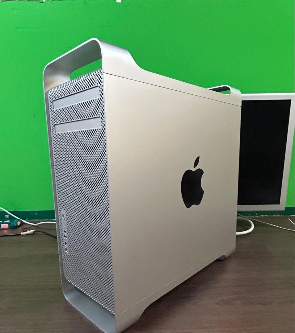 美品の動作商品　Mac PRO 2010本体のみ