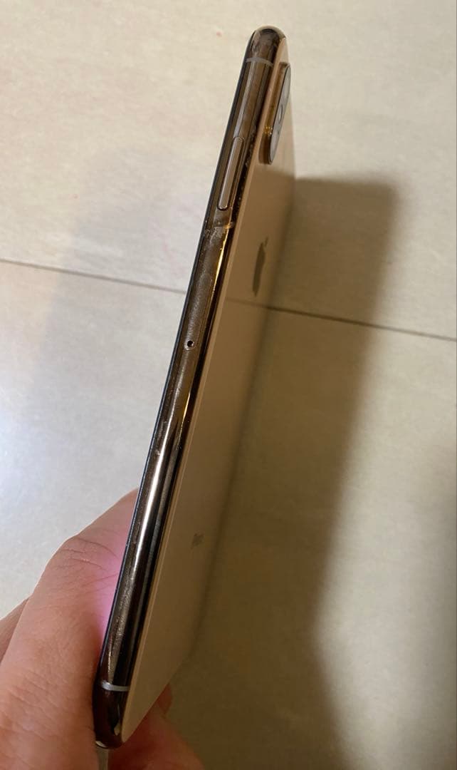 iPhone XS Max 64Gドコモ SIMロック