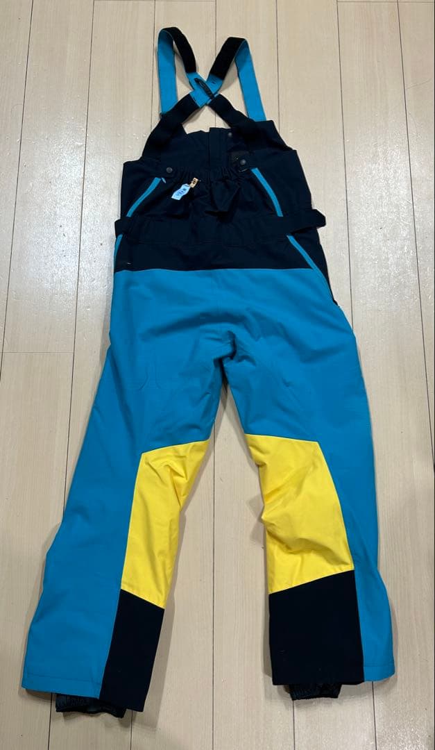 デサント　スキーウェア　上下セット　Mサイズ　ビブパンツ