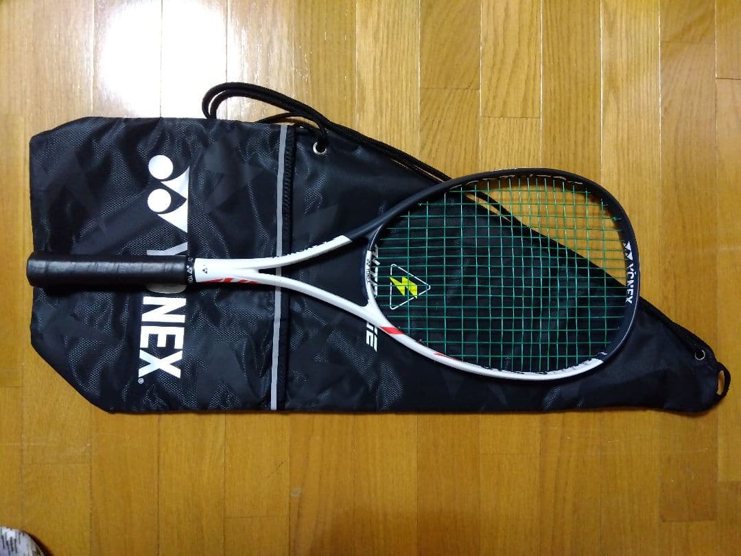 YONEX VOLTRAGE 7VS ソフトテニスラケット　チャチャ