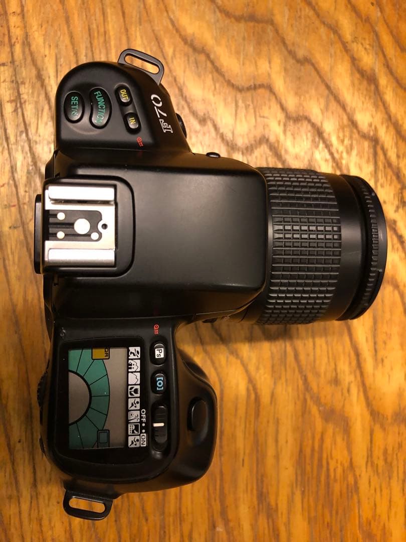 Nikon一眼レフカメラです。