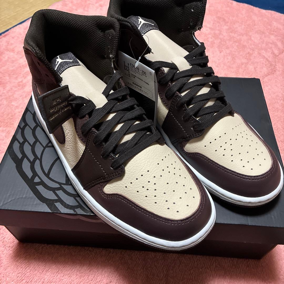 NIKE エアジョーダン1 MID SE 28cm