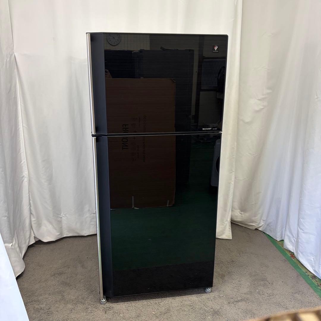 71⭕️冷蔵庫　SHARP　大型　500-600ℓ　黒　右開き　安い　設置無料