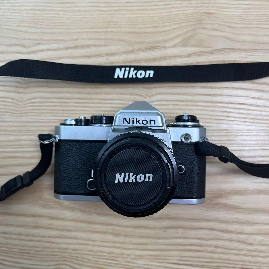 ［銀塩］Nikon FE フィルムカメラ 50mmレンズ
