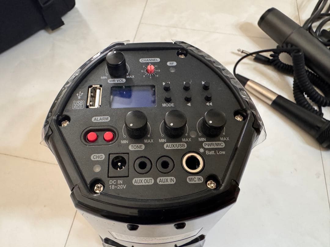 サンワサプライ ワイヤレスマイク付き拡声器スピーカー MM-SPAMP3 希少