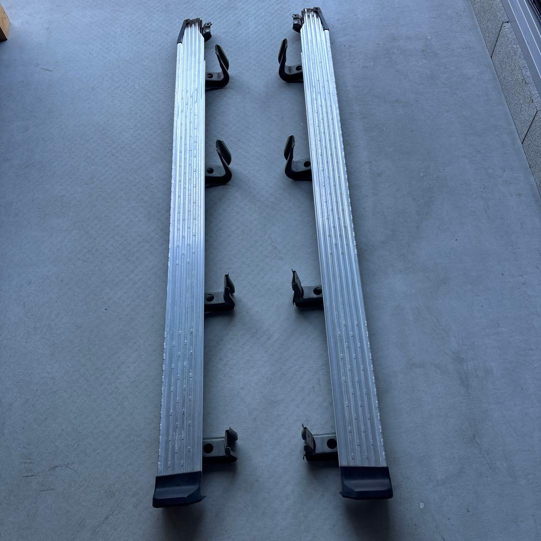 ランクル70 (再販) 純正サイドステップ 【送料購入者負担】