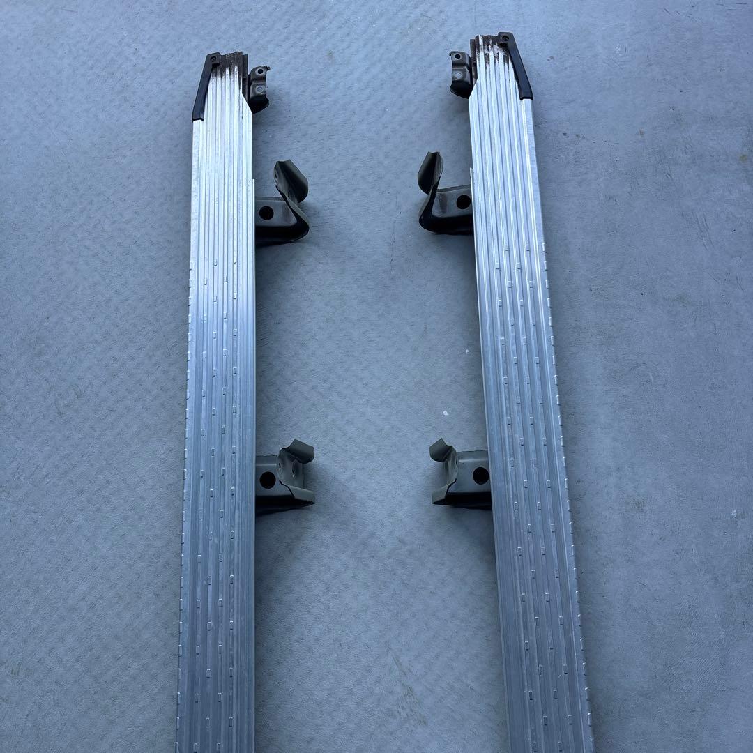 ランクル70 (再販) 純正サイドステップ 【送料購入者負担】