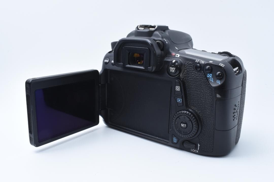 ★美品★ Canon EOS 70D トリプルレンズセット