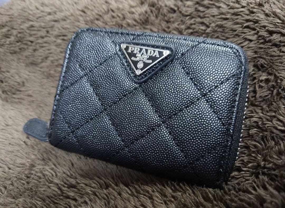 ミ*マ様 PRADAノベルティ　ケース　1/13まで最終お値下げ