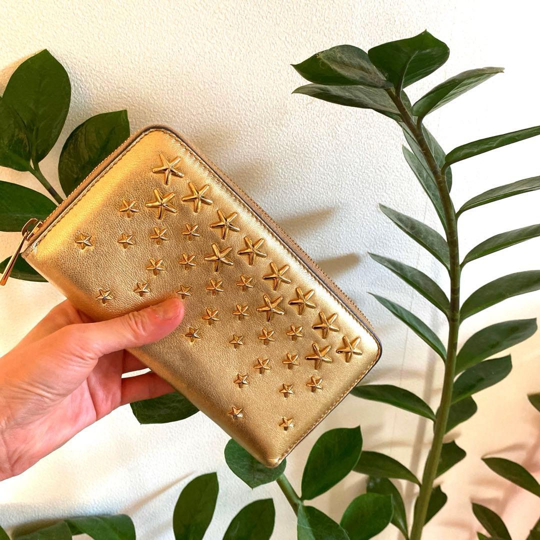 美品　ジミーチュウ　ゴールド長財布ラウンドファスナー　スタースタッズ