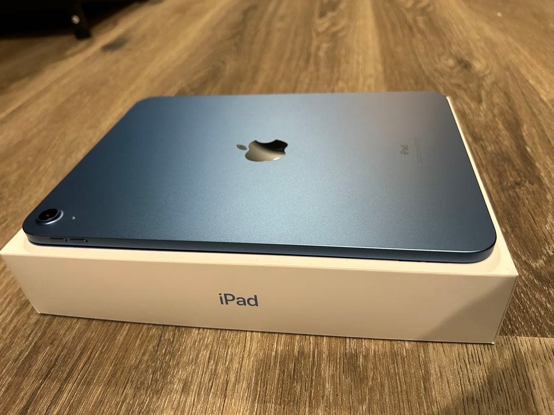 iPad 第10世代 64GB ブルー(ガラスフィルム付)+ Appleペンシル