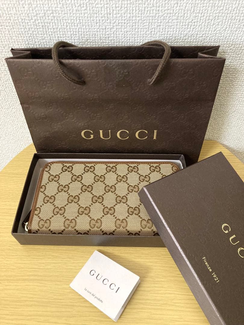 【未使用】GUCCI GGキャンパス　長財布 ベージュ/ブラウン