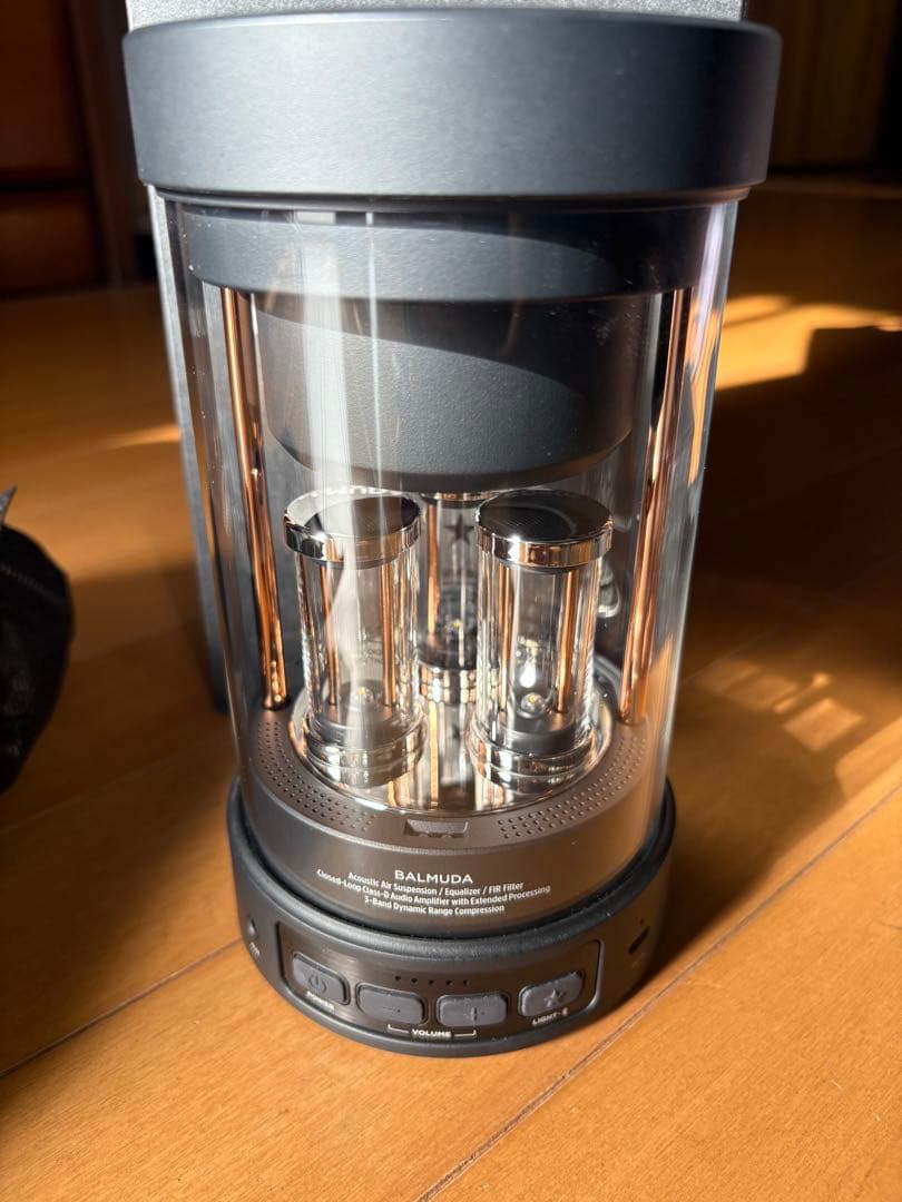 バルミューダ　BALMUDA　M01A-BK ワイヤレススピーカー