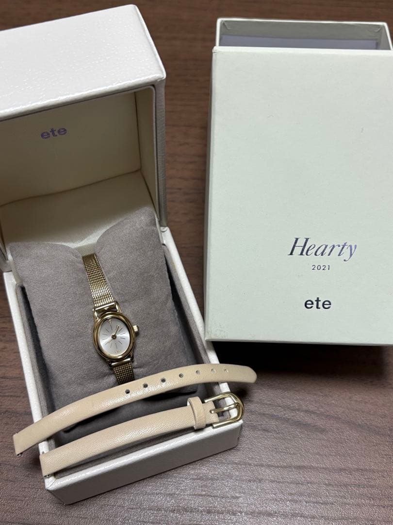 ete Hearty 2021 ゴールド ベージュ 時計