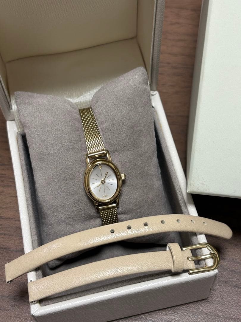 ete Hearty 2021 ゴールド ベージュ 時計