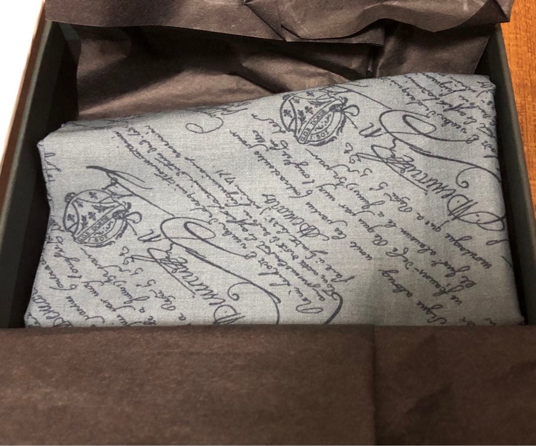 【未使用品】ベルルッティ Berluti シルク ハンカチ