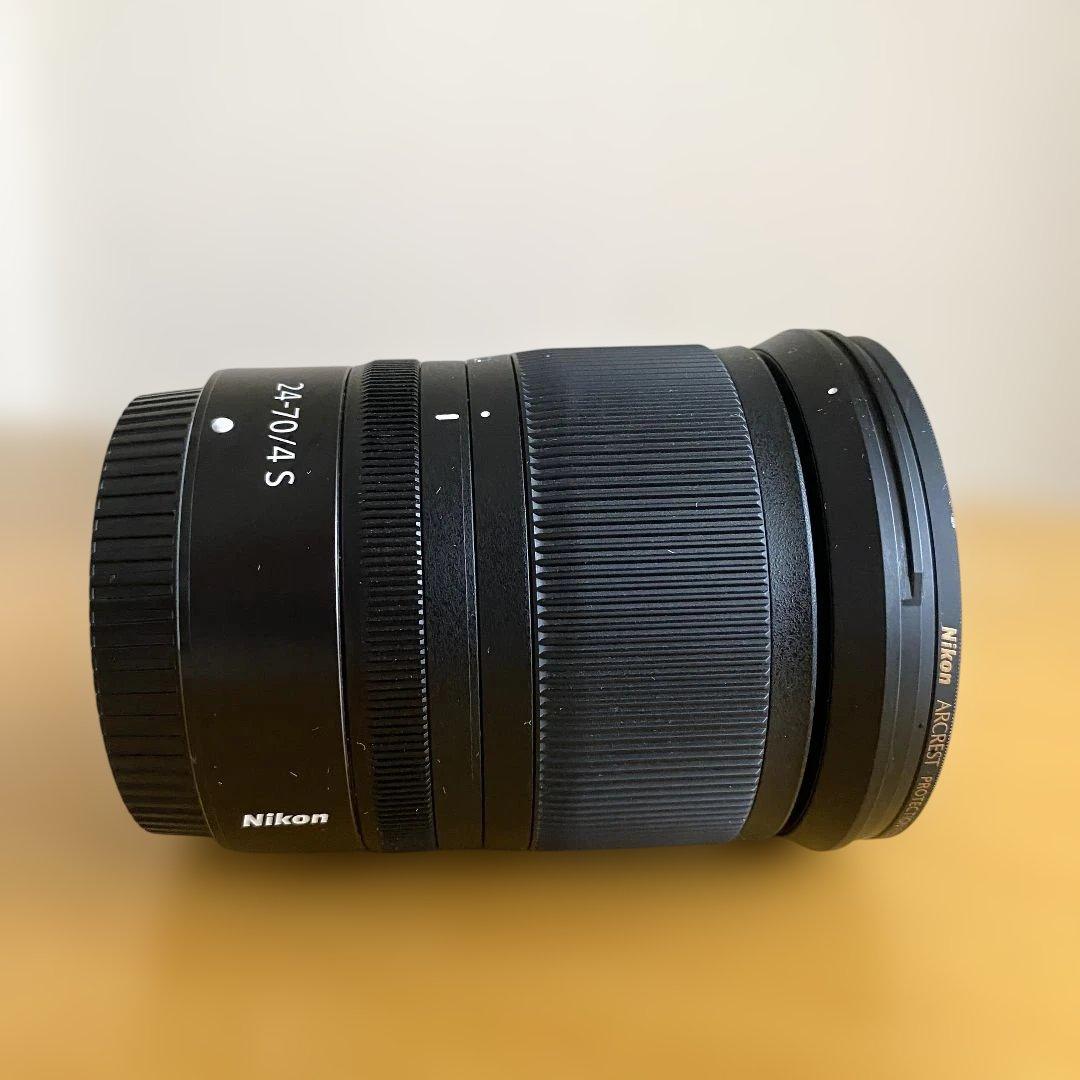 【美品】NIKKOR Z 24-70mm f/4S フード・純正ポーチ付