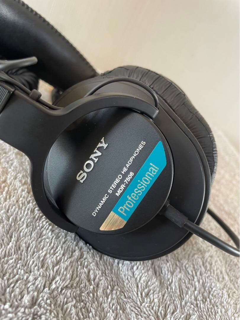 値下げ☆ SONY MDR-7506 有線ヘッドホン