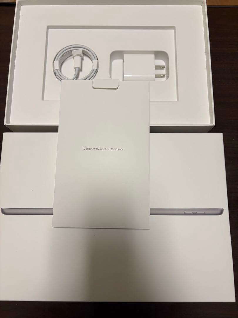 【極美品】Apple iPad 第9世代 スペースグレー 本体
