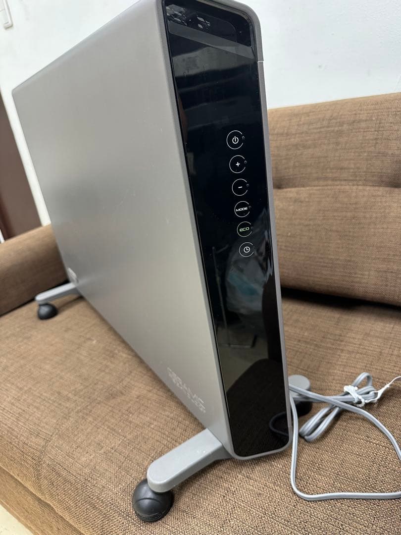 ① DELONGHI コンベクターヒーター HXJ60L12 グレー