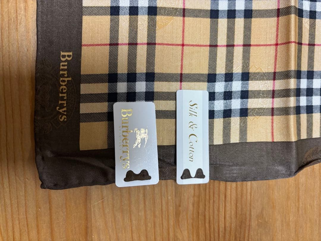 s*認様 Burberry's シルク＆コットン大判ハンカチ 4枚セット