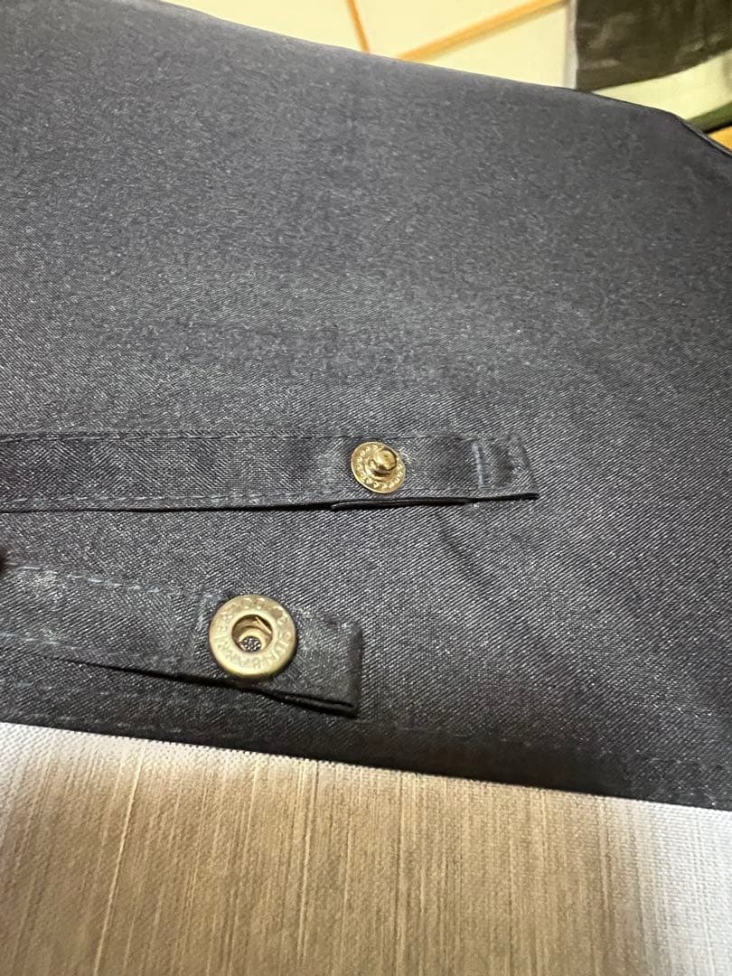 【美品】サンバリア100 折りたたみ日傘【2段折タイプ】