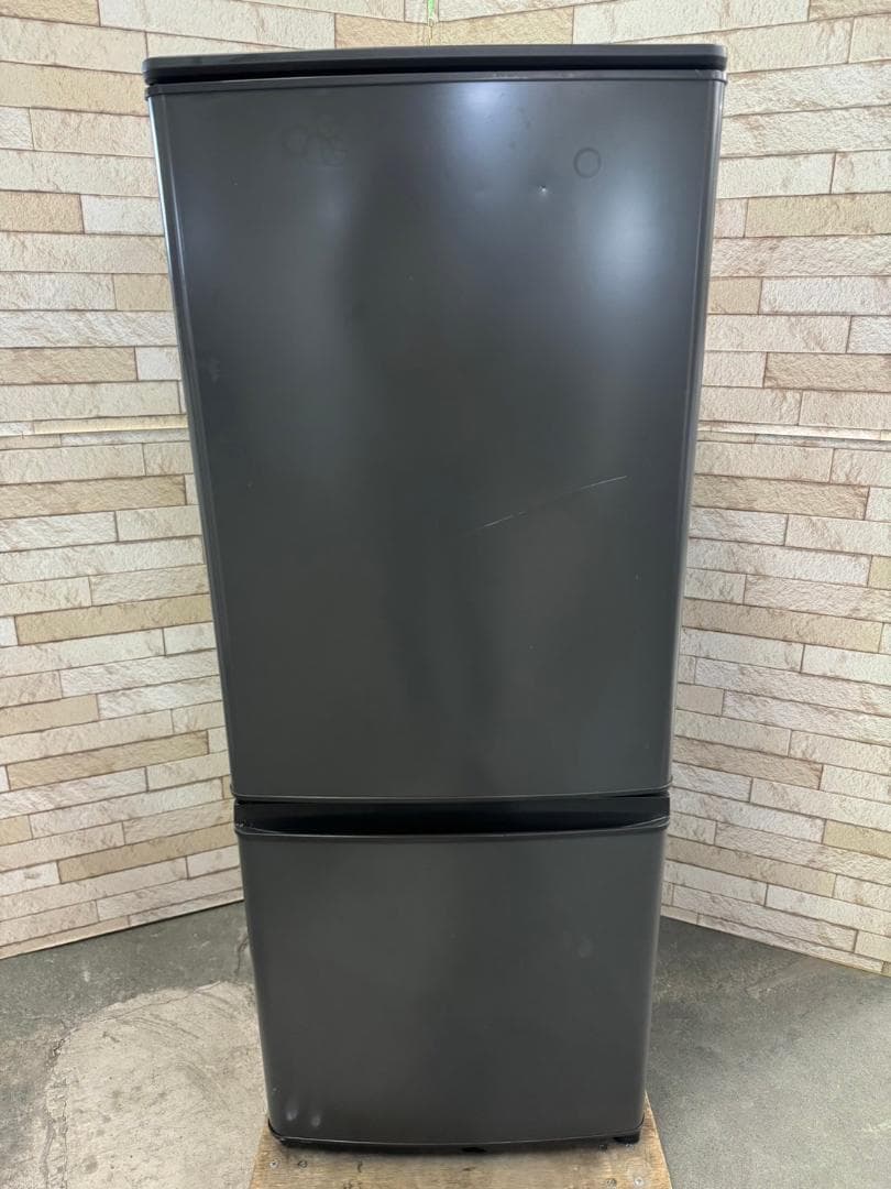 大阪送料無料★3か月保障付き★冷蔵庫★2022年★MR-P15G-H★R-977