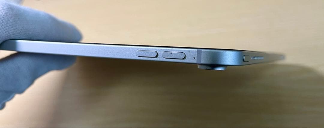 ipad pro 12.9 第3世代 64GBセルラー カバー付き