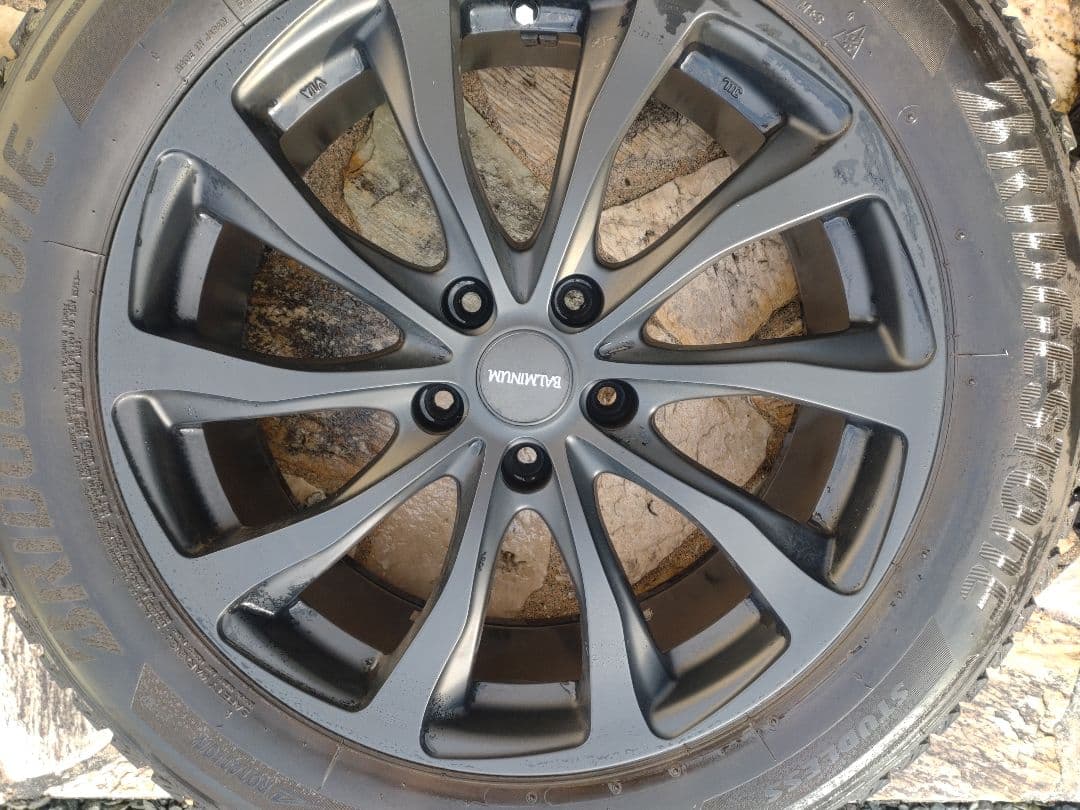 【coconats様】ハリアー18インチ　ブリヂストンスタッドレスセット