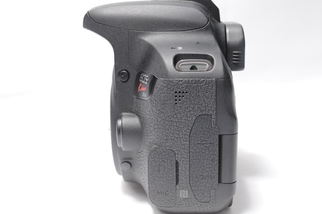 ✨Canon Kiss X9i✨スマホ転送❣️自撮り❣️手振れ補正❣️高機能❣️美品❣️