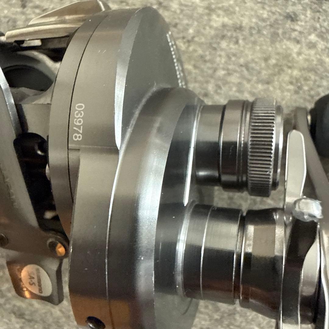 【美品】シマノ19 カルカッタ コンクエスト DC 200