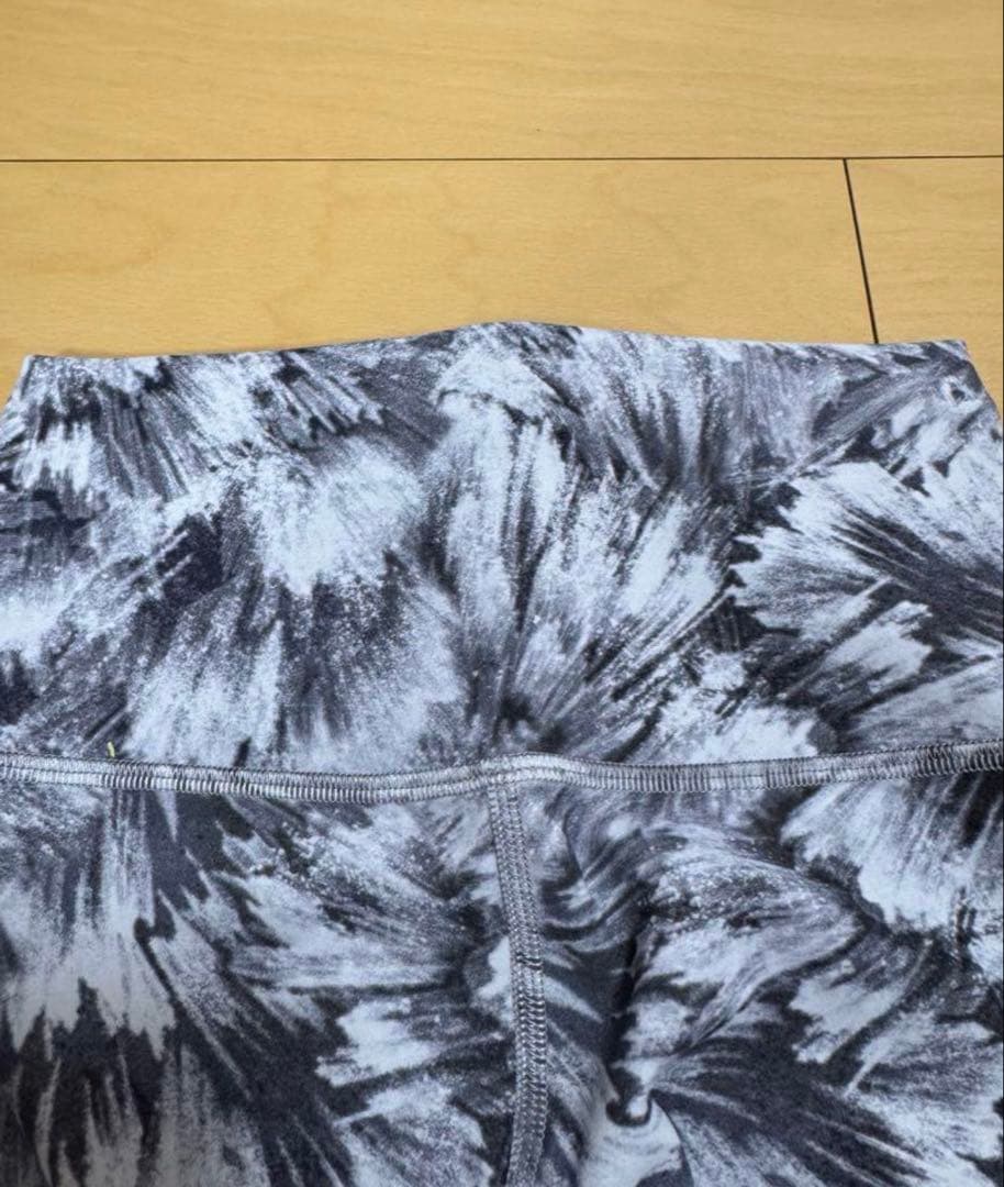 【美品】Lululemon ルルレモン ヨガ レギンス