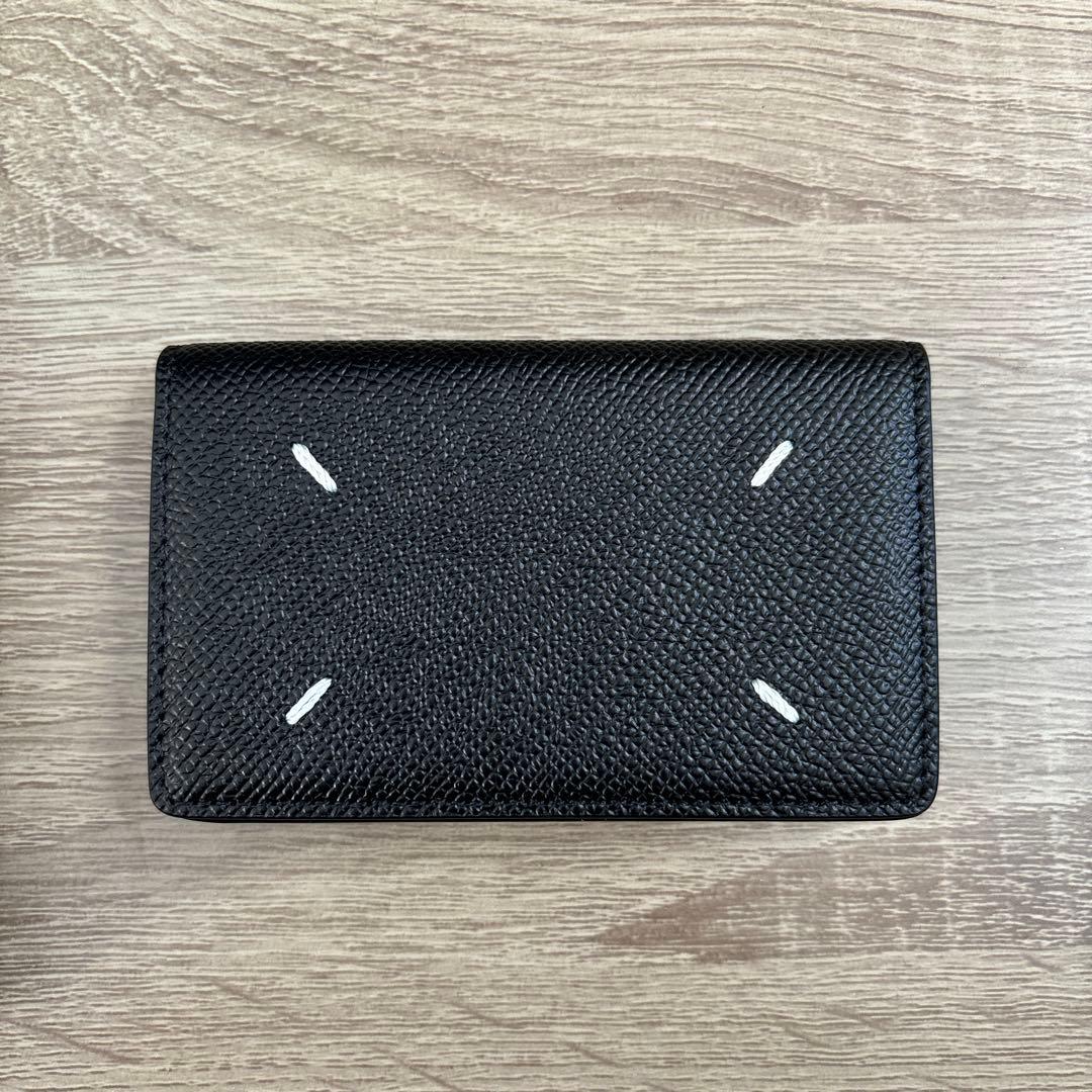 レザーカードホルダー