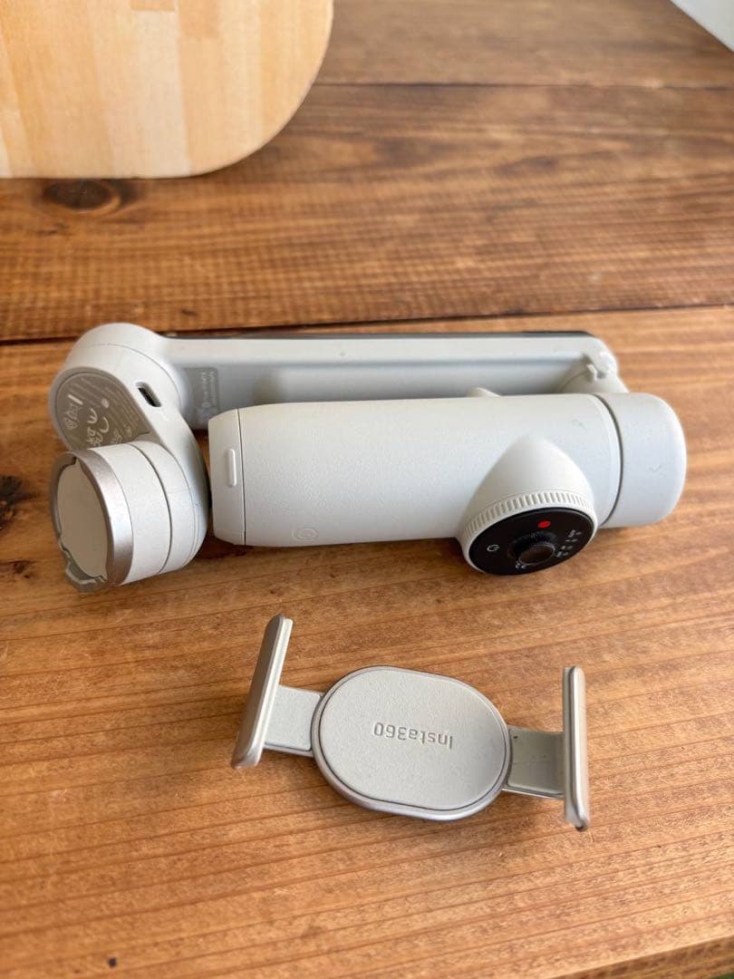 【動作確認済】Insta360 Flow スマホ用ジンバル｜手ブレ補正・美品