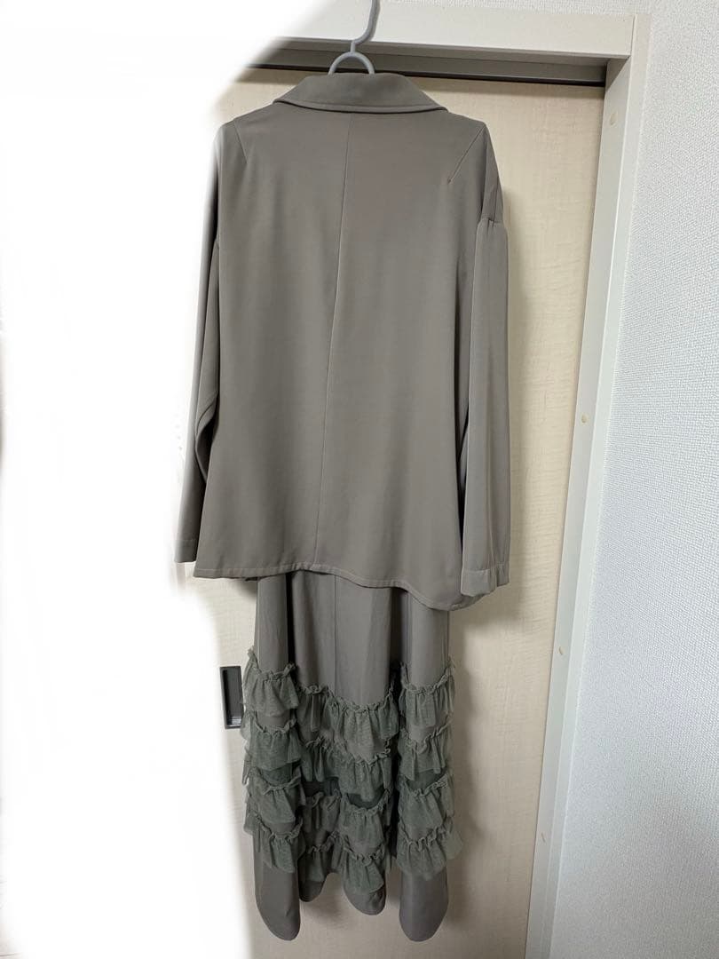 【再値下げしました】niana セットアップ お呼ばれドレス