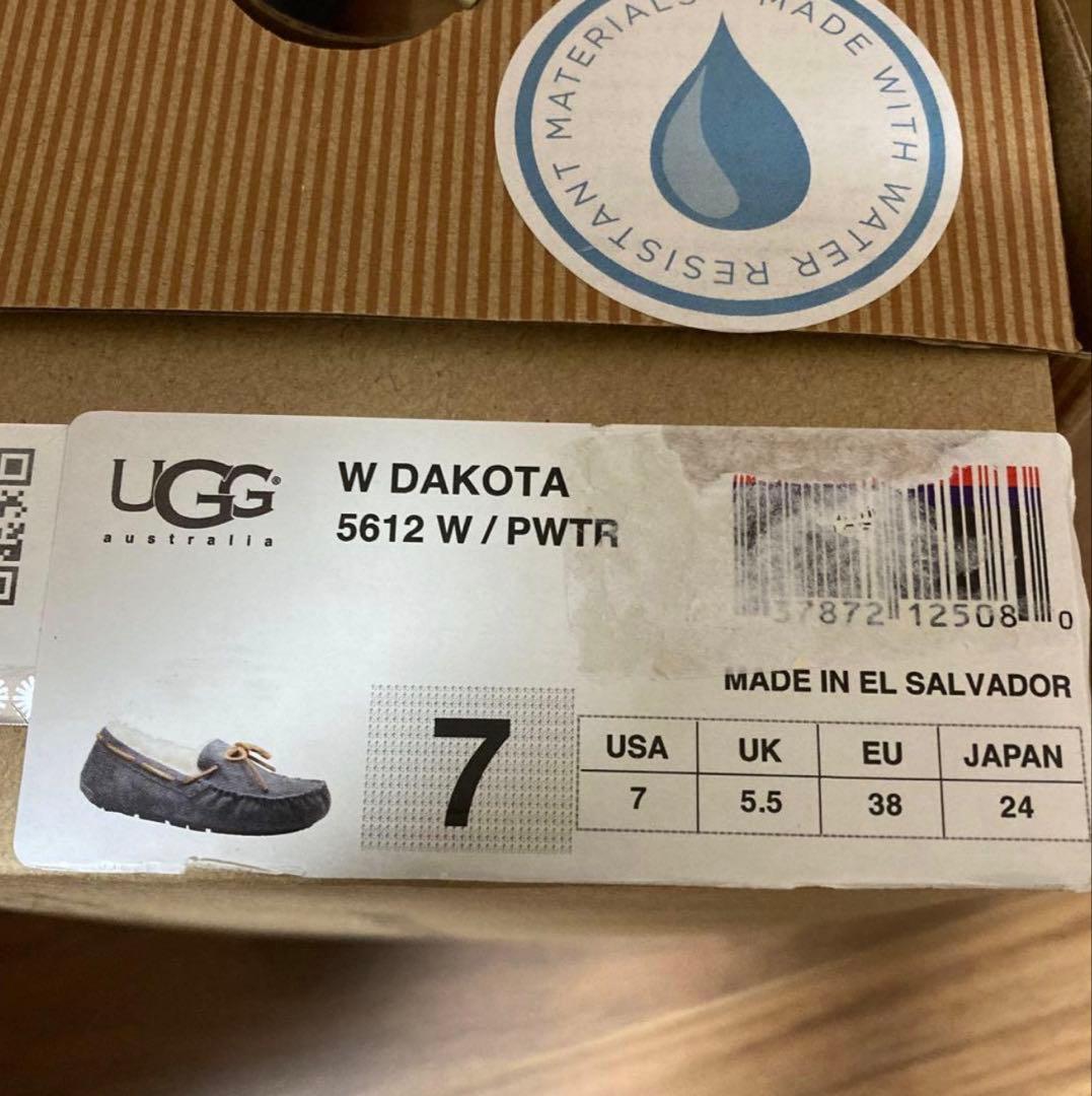 【UGG】W DAKOTA モカシン 24cm