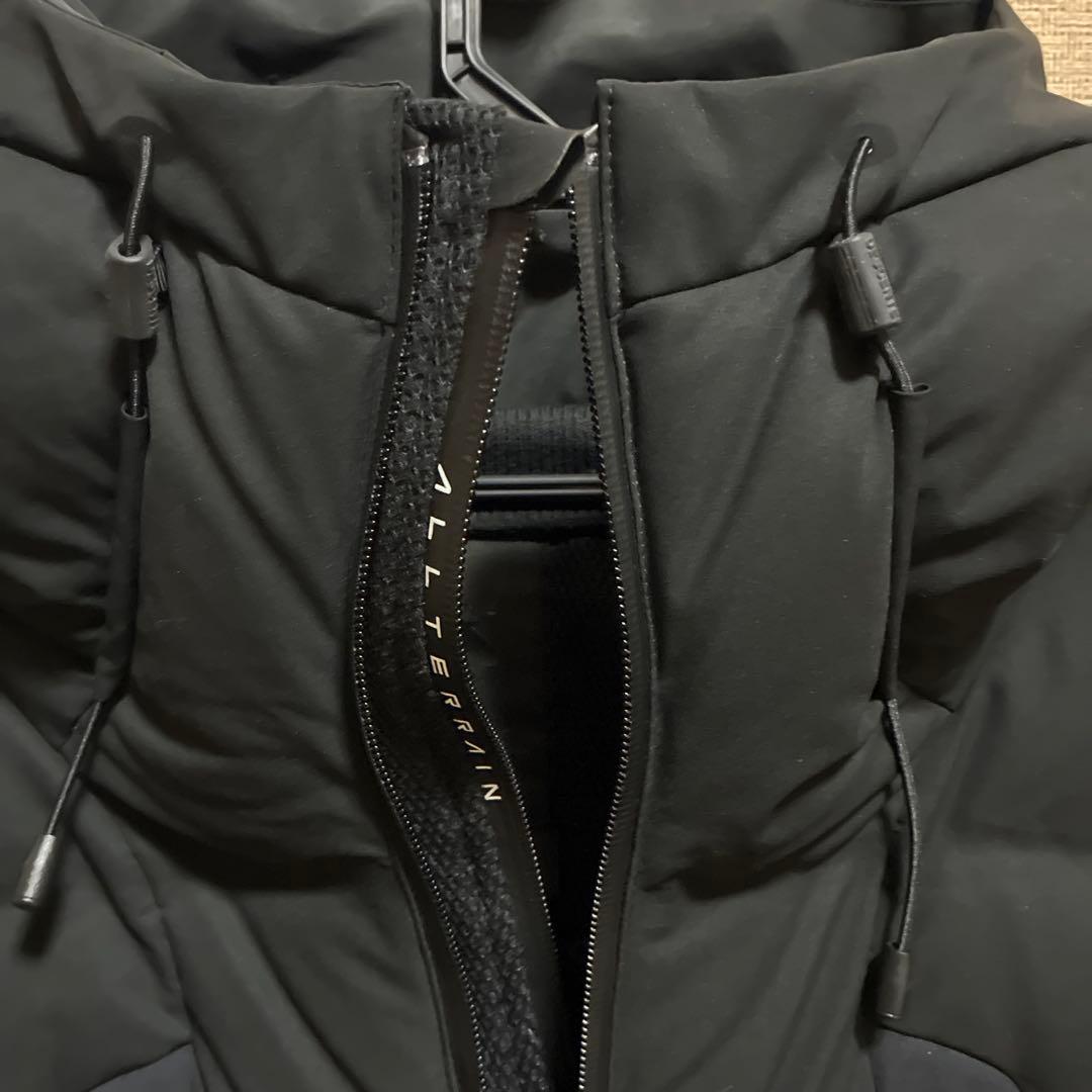 水沢ダウン　マウンテニア　ブラック