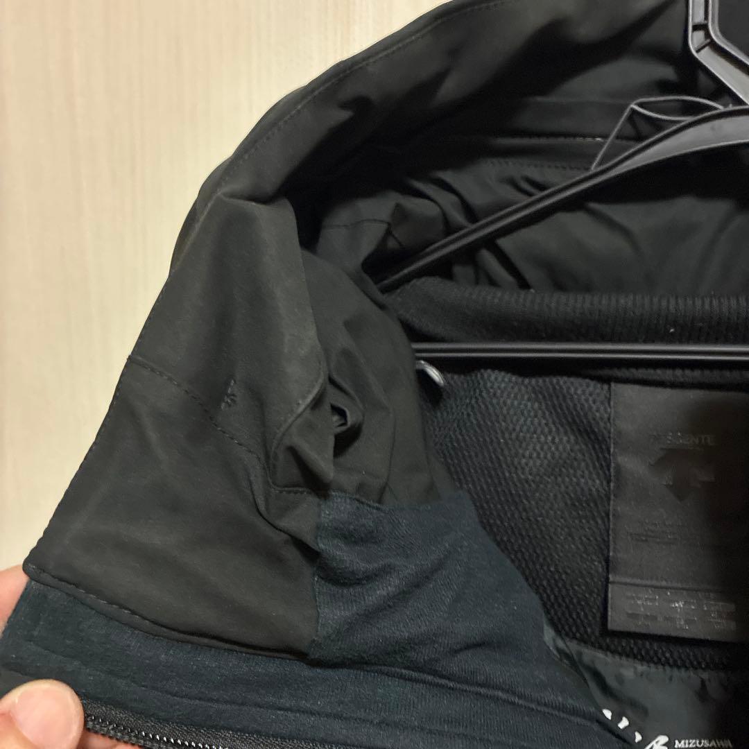 水沢ダウン　マウンテニア　ブラック