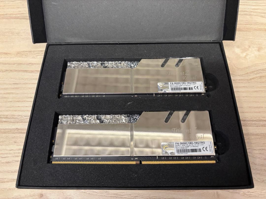 メモリー G.SKILL Trident Z  DDR4 3600MHz