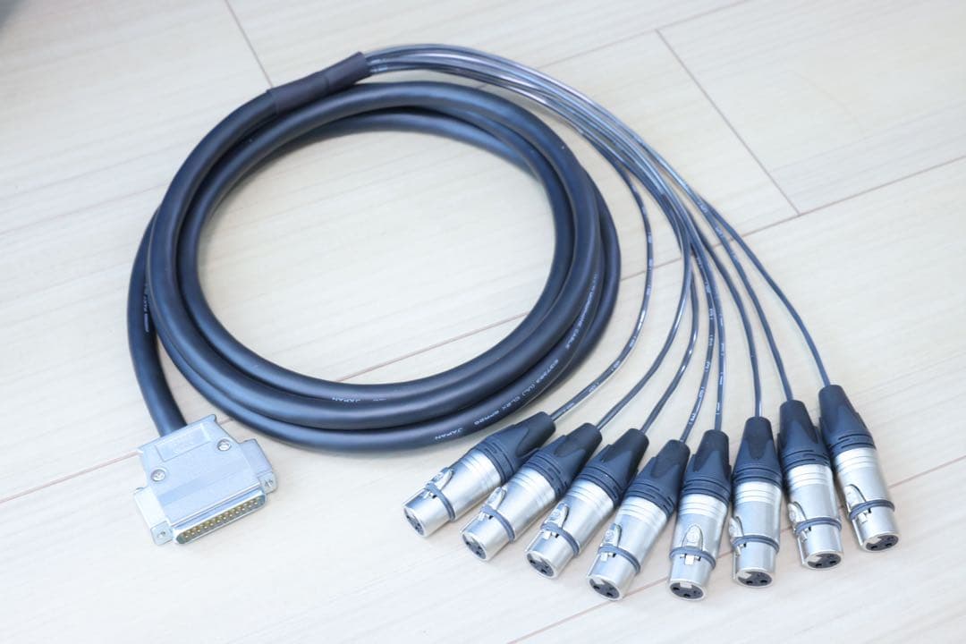 【DB25/XLR】8ch マルチケーブル MOGAMI 2932 3m