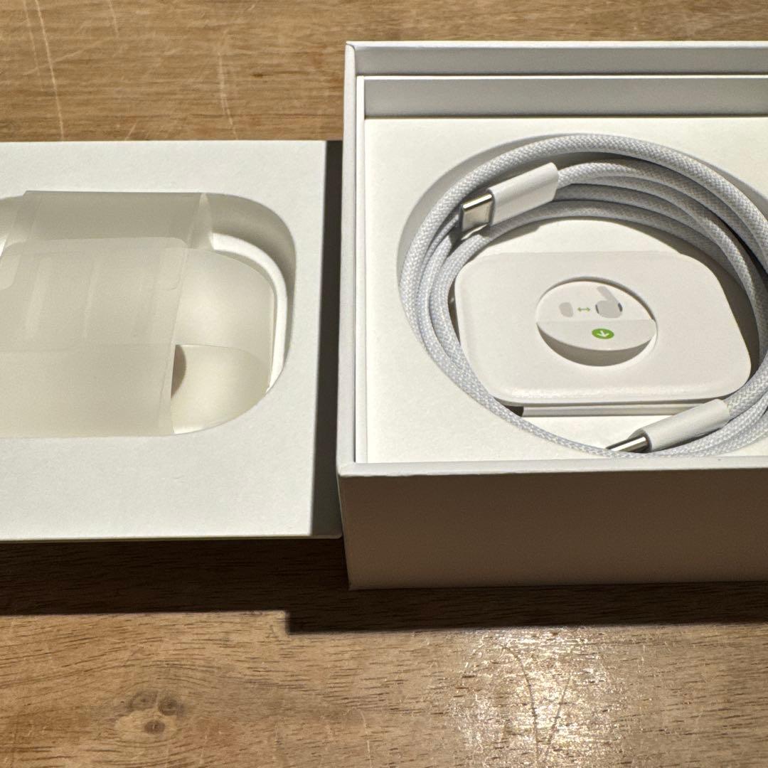 【美品】AirPods Pro 第2世代 USB-Cモデル