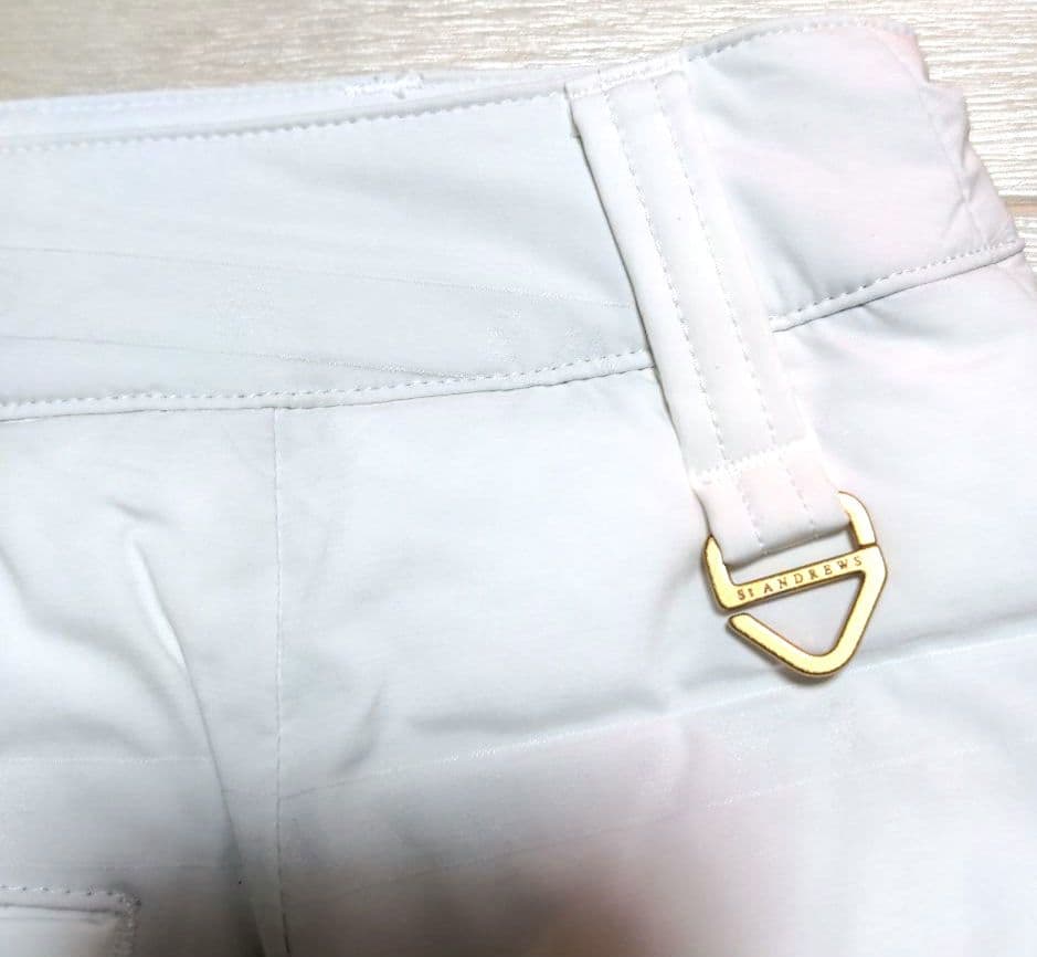 再再再値下げ新品　セントアンドリュース　中綿スカートS　白定価33000円