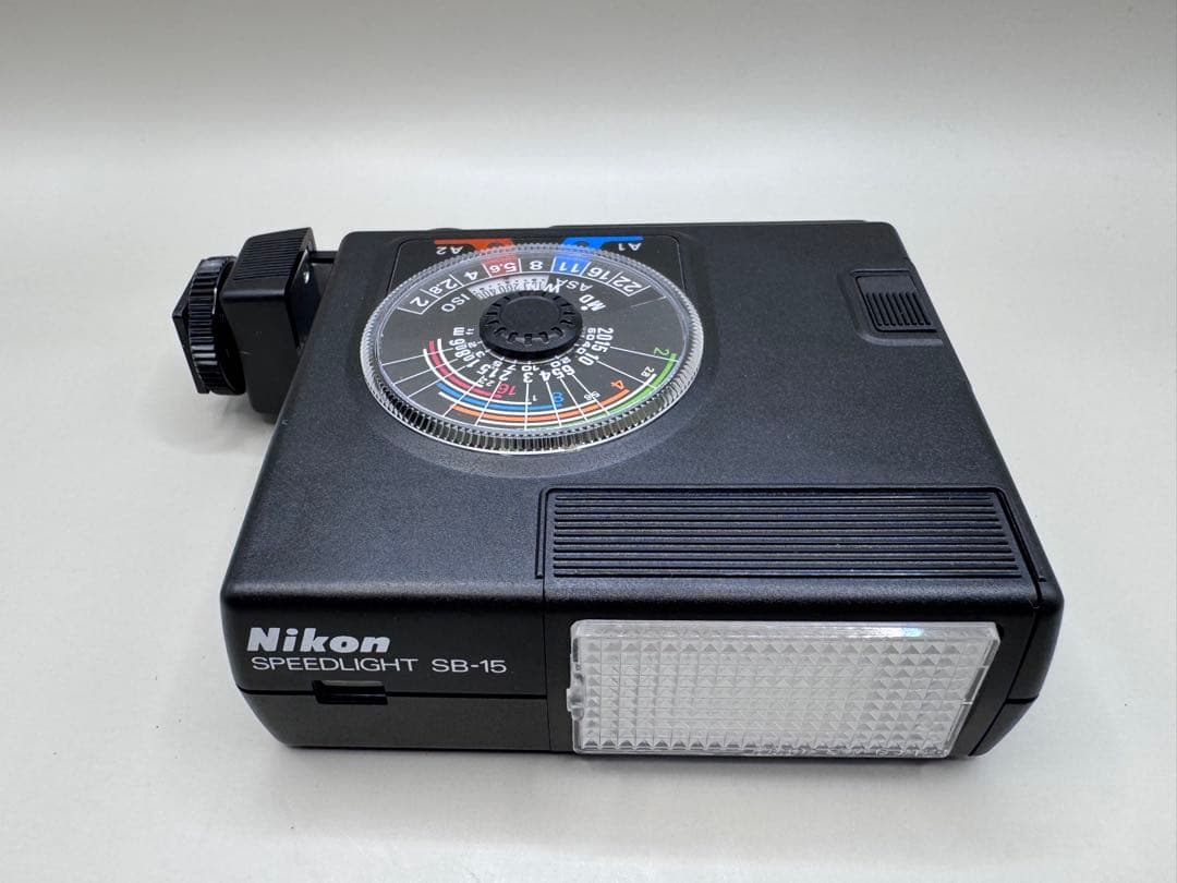 【美品】 Nikon FE2 / Zoom NIKKOR 35-105mm