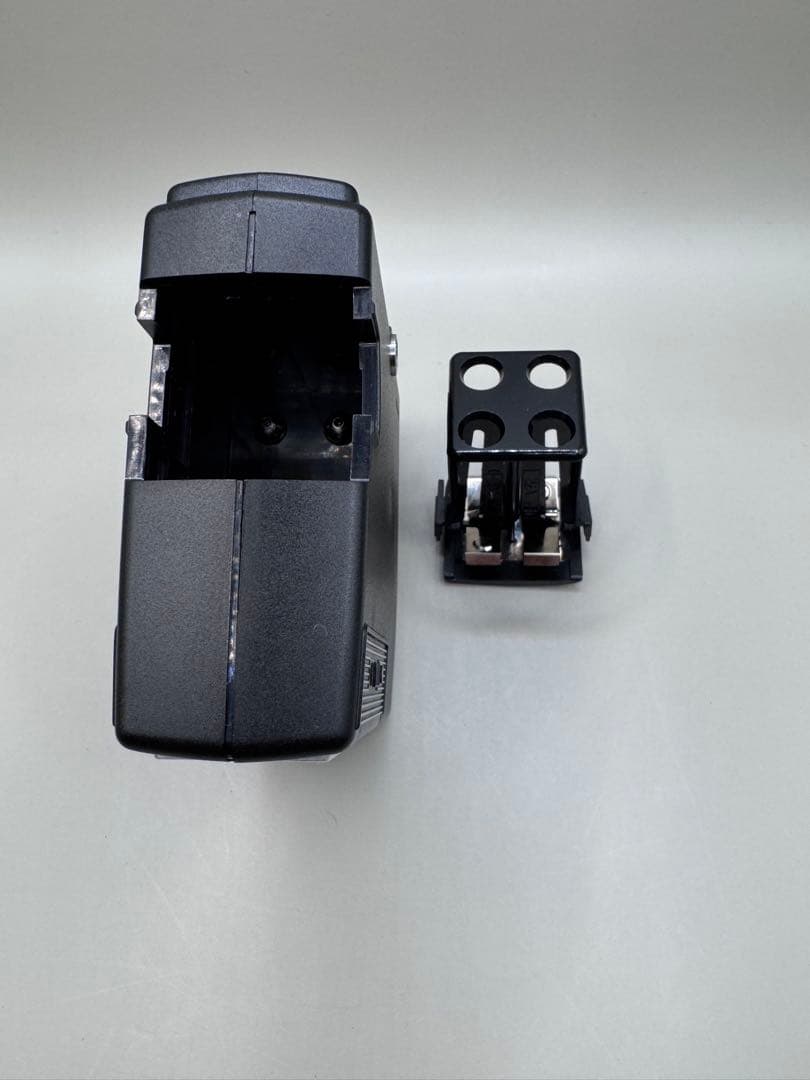 【美品】 Nikon FE2 / Zoom NIKKOR 35-105mm