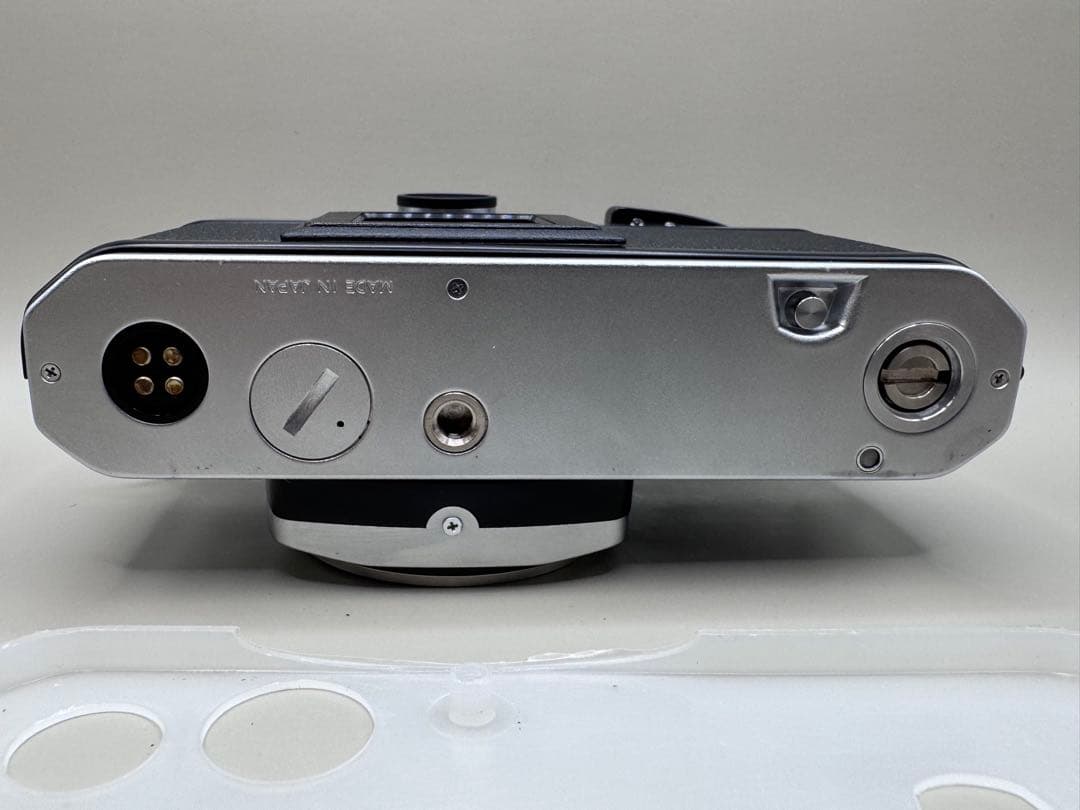 【美品】 Nikon FE2 / Zoom NIKKOR 35-105mm