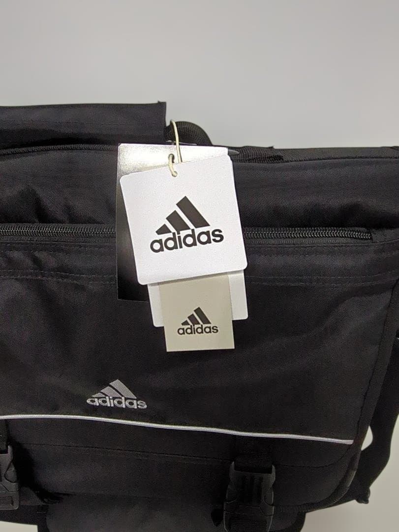 新品タグ付き　アディダス　adidas スリーウェイバッグ 黒　通学用　3way