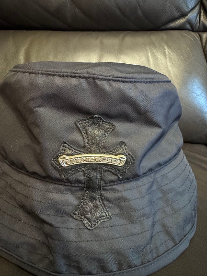 限定価格 クロムハーツ クロスパッチ付きナイロンバケットハット メンズ L