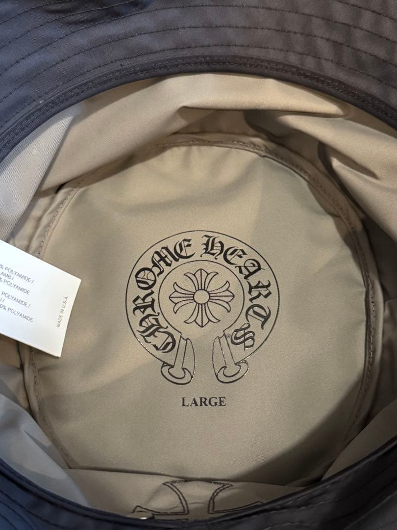 限定価格 クロムハーツ クロスパッチ付きナイロンバケットハット メンズ L