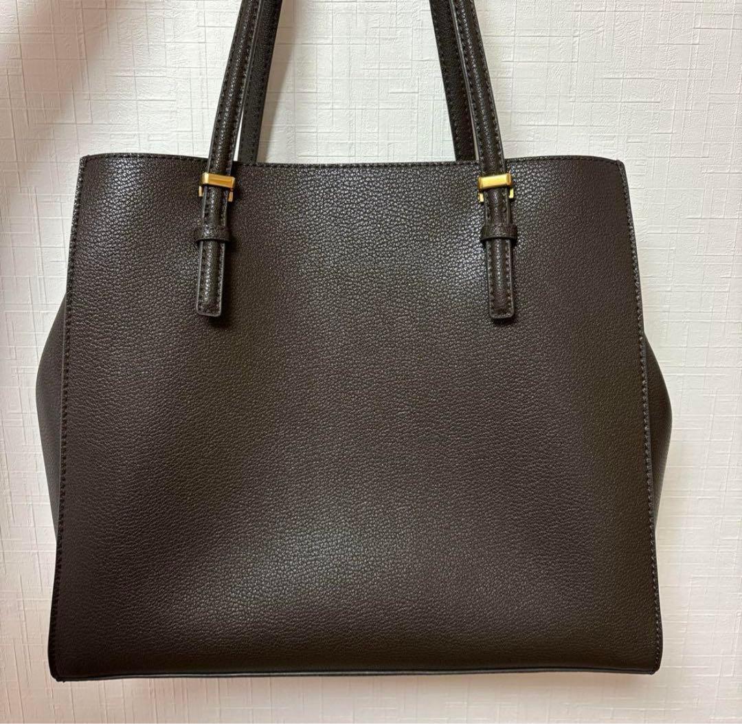 CHARLES & KEITH クラシックダブルハンドル トートバッグ